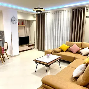 Queen Isabella Premium 4*, Vlorë Albania